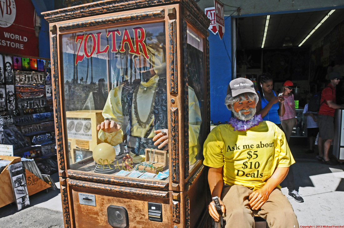 Zoltar Speaks - Venice Beach