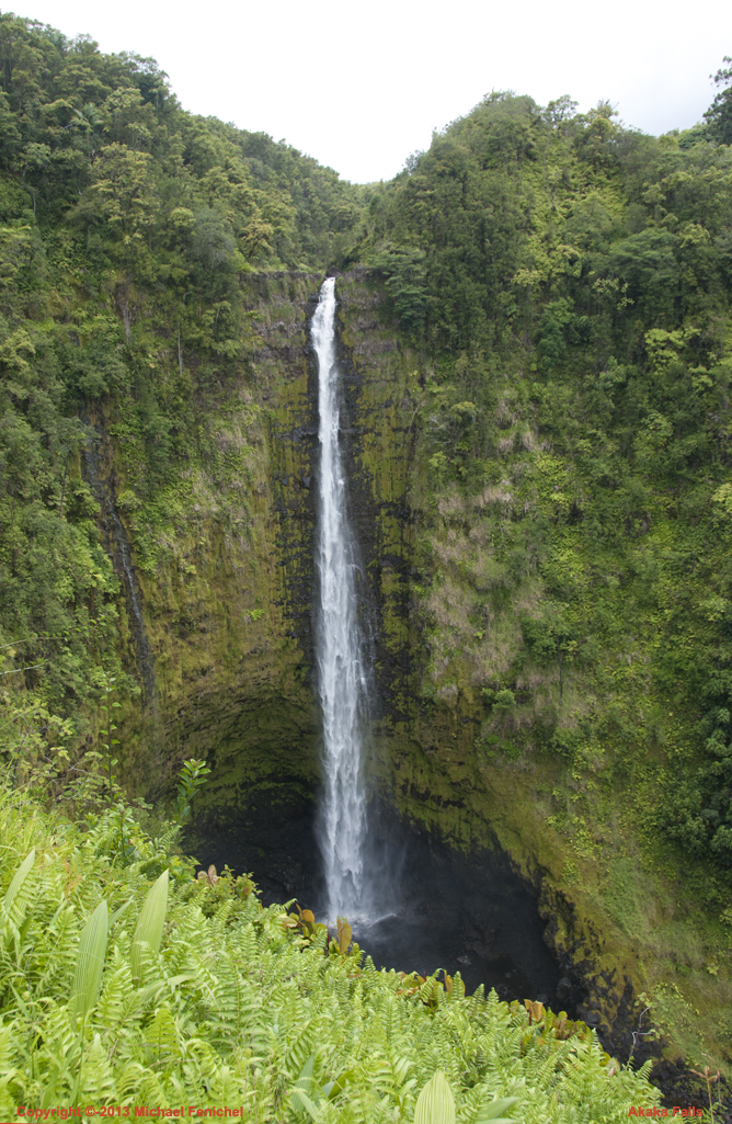 [Akaka Falls]