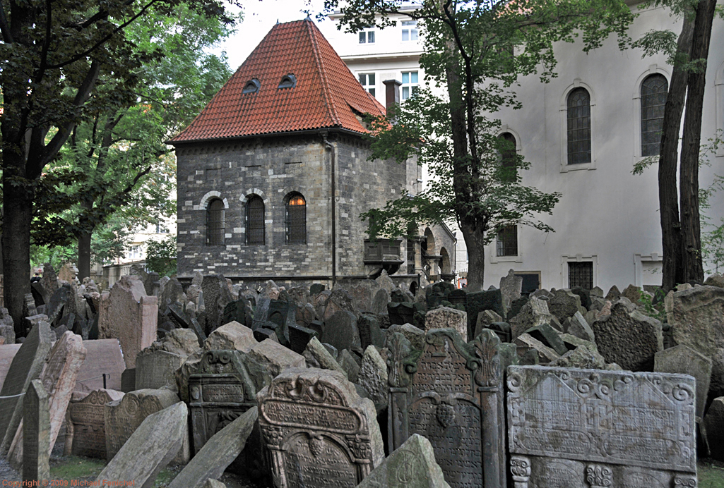 [Josefov Cemetery and  Graves]