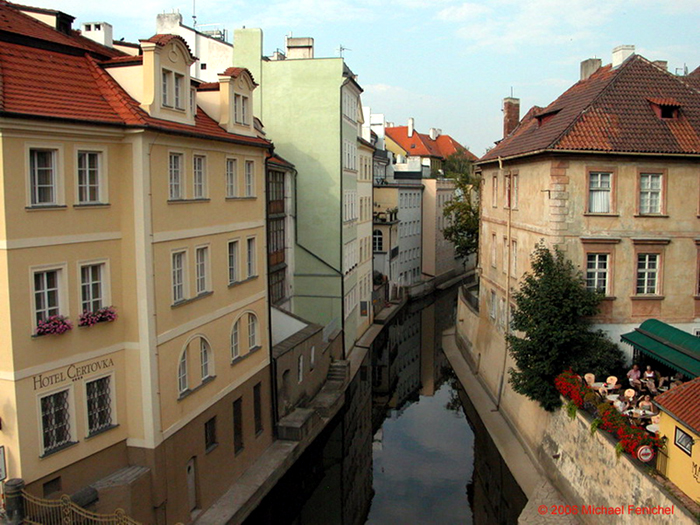 [Malá Strana Serenity]