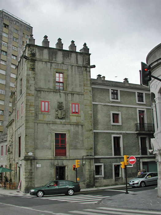 [Torre de los Hevia - Gijón]