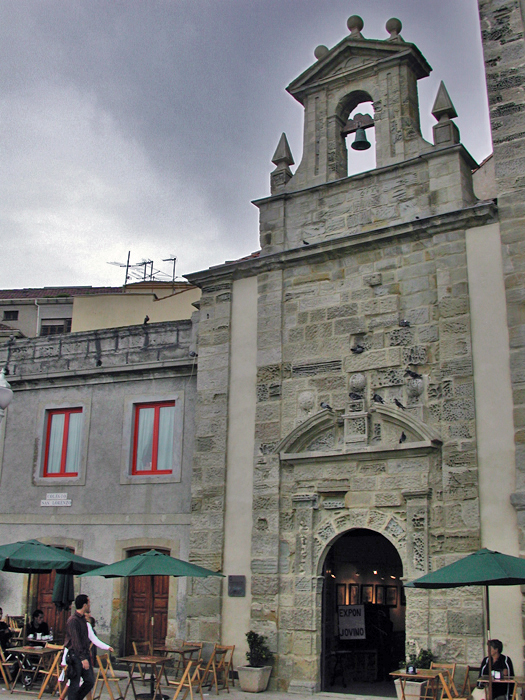 [Torre de los Hevia - Gijón ]