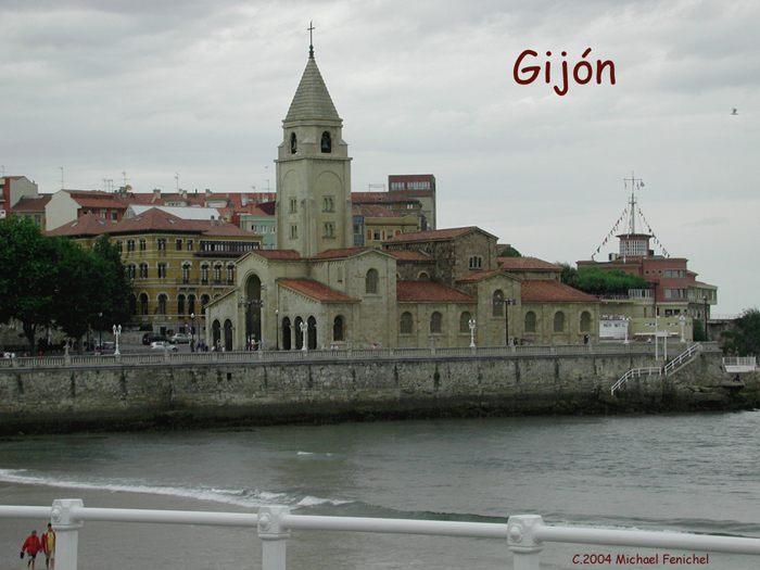 El Iglesia de San Pedro, the Church of San Pedro --               
Click on large image  for tour of Gijón