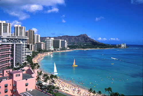 [Hotels along Waikiki Beach - Image Copyright Michael Fenichel]